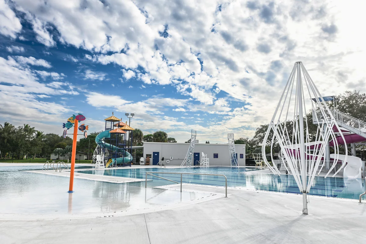 Palm Beach Gardens Recreation Center pool and aquatic play area