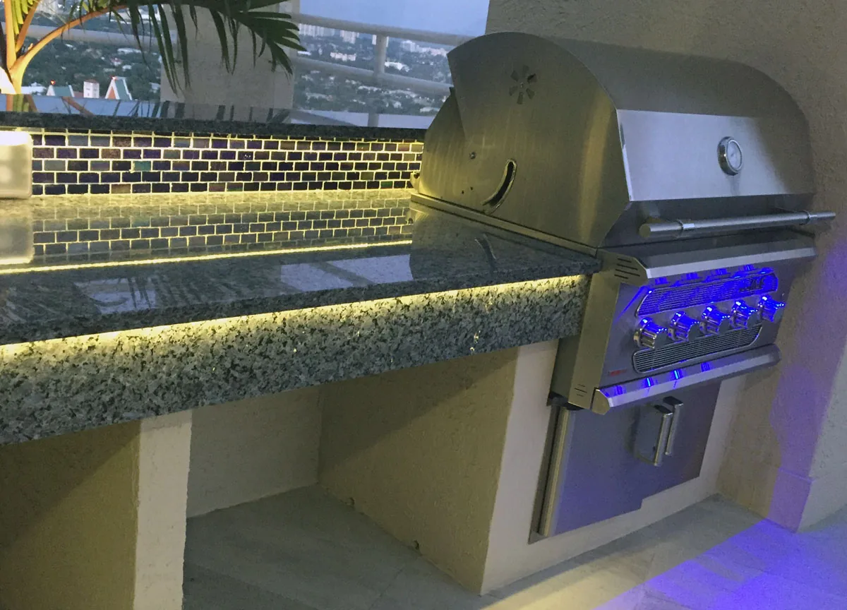 Outdoor kitchen and pool patio detail